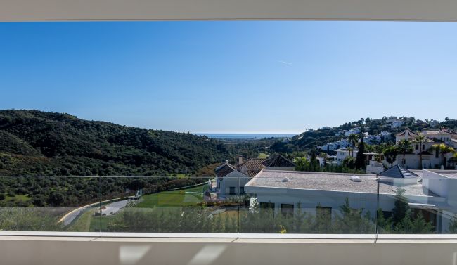 SIND SIE AUF DER SUCHE NACH EINEM NEU GEBAUTEN, MODERNEN HAUS?