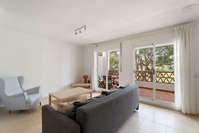 Leilighet med 2 soverom i nærheten av Torrequebrada Golf & Gåavstand til stranden