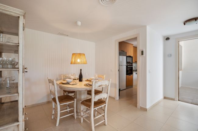 Leilighet med 2 soverom i nærheten av Torrequebrada Golf & Gåavstand til stranden