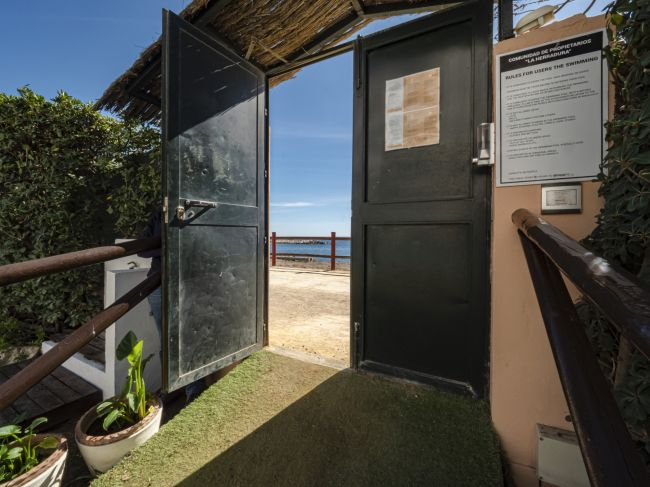 Spacious Three Bedroom, South-Facing Ground Floor Apartment in La Herradura, Marbella
