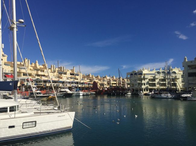 Luksuriøs leilighet med sjøutsikt i Benalmadena Costa