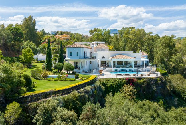 Villa mit Meerblick in Benahavis