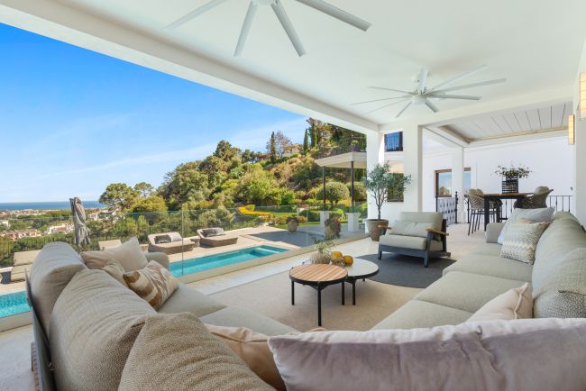 Villa mit Meerblick in Benahavis