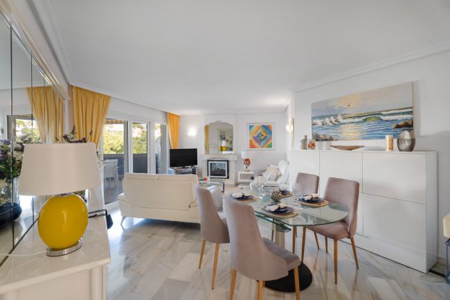 Leilighet til salgs i Sitio de Calahonda, Mijas Costa