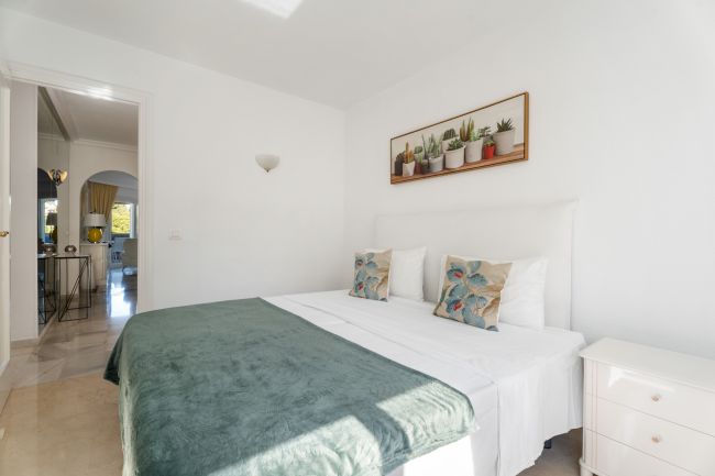 Leilighet til salgs i Sitio de Calahonda, Mijas Costa