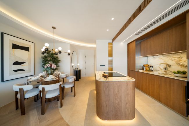 Leilighet til salgs i Las Lomas del Marbella Club, Marbella Golden Mile