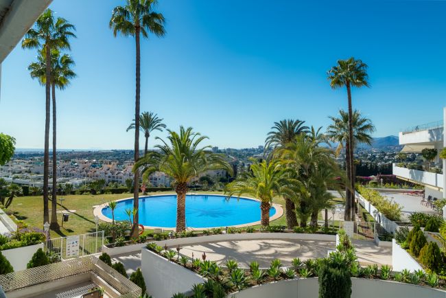 Leilighet til salgs i Las Lomas del Marbella Club, Marbella Golden Mile