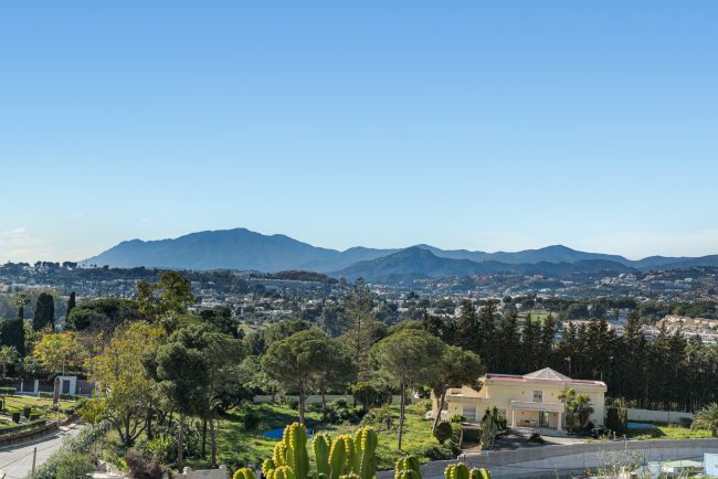 Leilighet til salgs i Las Lomas del Marbella Club, Marbella Golden Mile