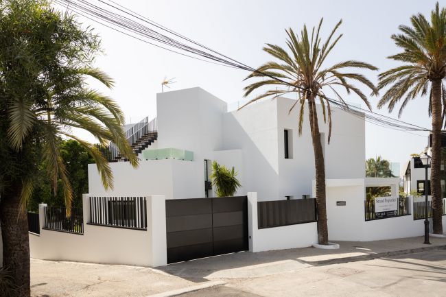 Villa til salgs i Marbesa, Marbella Øst