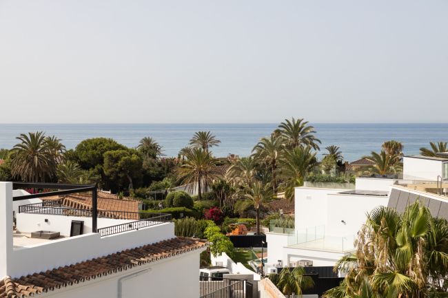 Eksklusiv Nybygd Villa med 5 Soverom i Marbesa, Marbella Øst