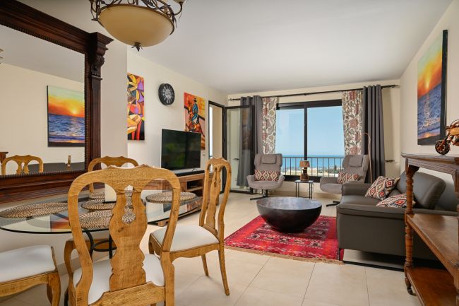 Fantastisk leilighet med panoramautsikt i Altos de Los Monteros