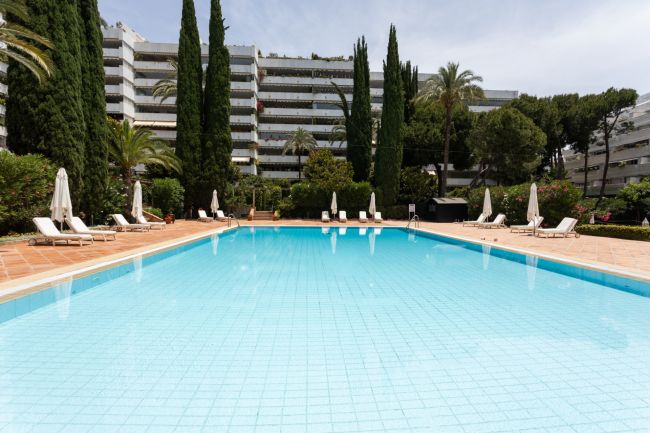 Wohnung zu verkaufen in Don Gonzalo, Marbella Town