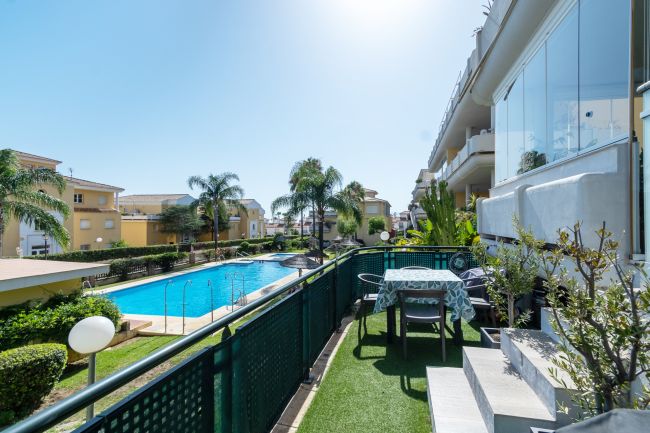 Ground Floor Apartment for sale in Cabopino, Marbella East