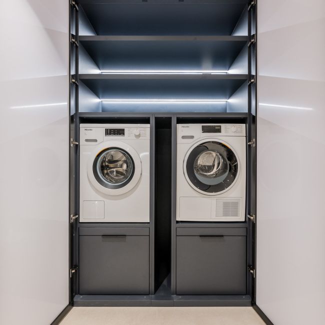 FØRSTE LINJE BEACH COMPLEX - BOLIG - LOS MONTEROS - MARBELLA