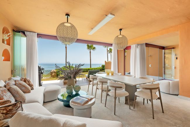 FØRSTE LINJE BEACH - SEA VIEW - GROUND FLOOR - ESTEPONA