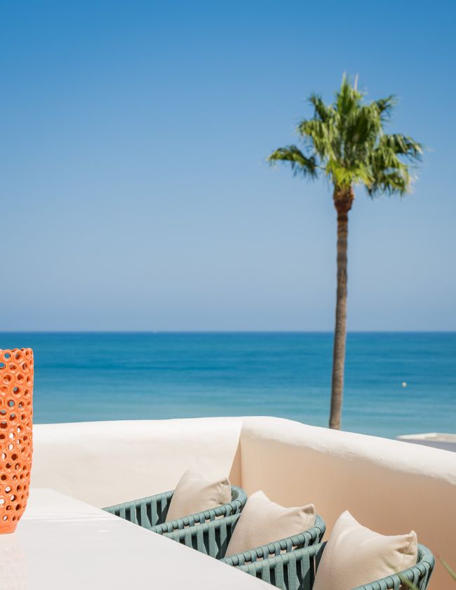 FØRSTE LINJE BEACH PENTHOUSE - NY GOLDEN MILE - ESTEPONA
