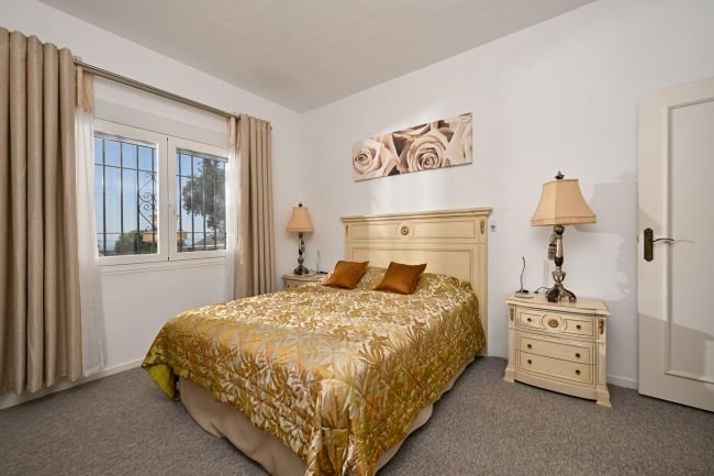 Villa til salgs i Calahonda, Mijas Costa