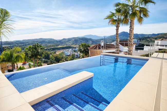 NY VILLA TILL SAN PEDRO - BENAHAVIS