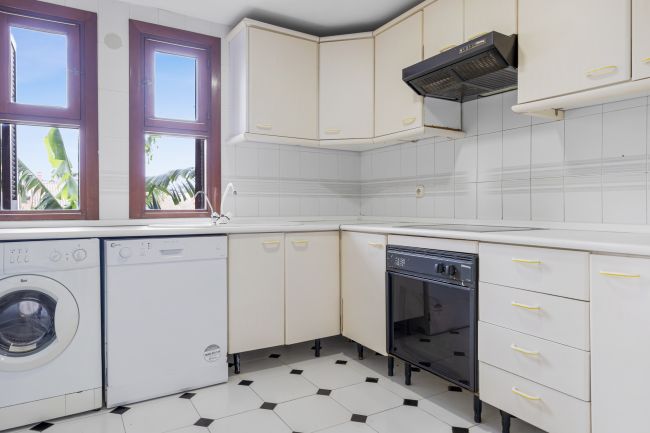 FØRSTE LINJE BEACH COMPLEX - TOWNHOUSE - ESTEPONA WEST