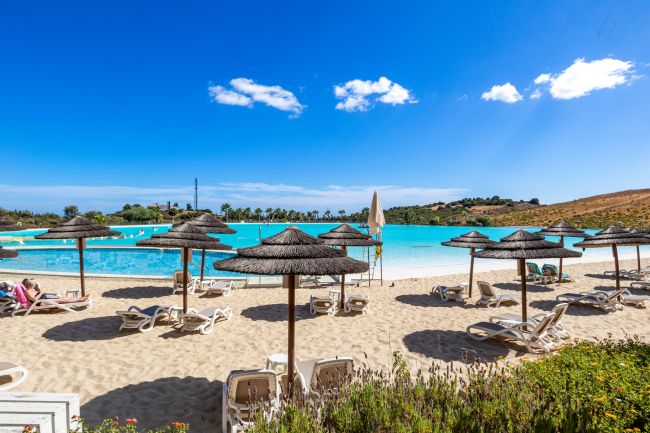 ALCAZABA HILLS - LAGOON - ESTEPONA - CASARES