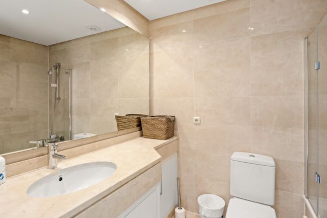 ALCAZABA HILLS - LAGOON - ESTEPONA - CASARES