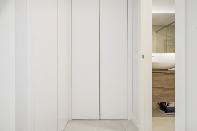 BEACH LEVERT - ESTEPONA