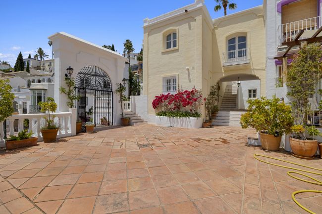 TOWNHOUSE I LA HEREDIA - BENAHAVIS