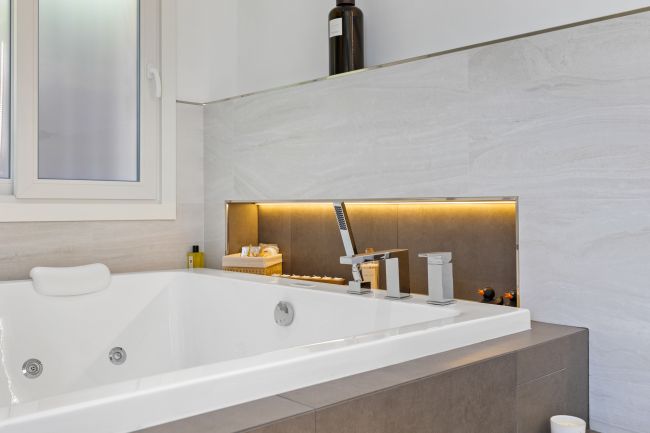 VILLA I URB. LA CERQUILLA, NUEVA ANDALUCIA, MARBELLA