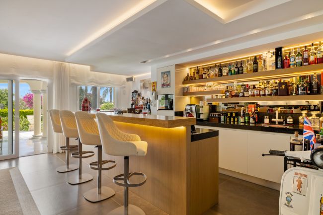 VILLA I URB. LA CERQUILLA, NUEVA ANDALUCIA, MARBELLA