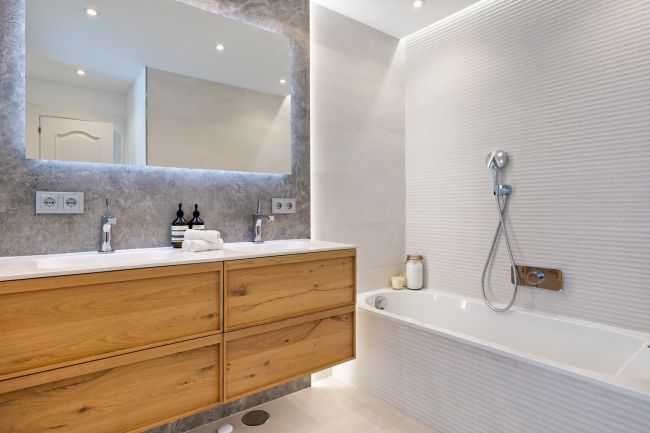 VILLA I URB. LA CERQUILLA, NUEVA ANDALUCIA, MARBELLA