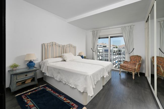 Eksklusiv toppleilighet i Marbella - Puerto Banus med 3 soverom og førsteklasses fasiliteter