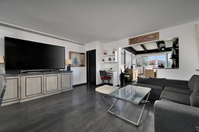 Eksklusiv toppleilighet i Marbella - Puerto Banus med 3 soverom og førsteklasses fasiliteter