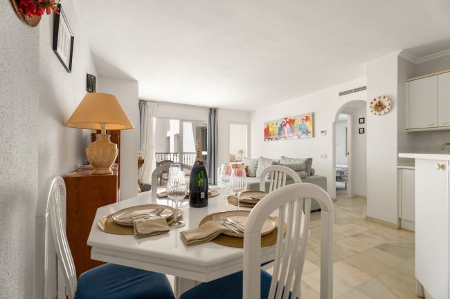 Lys og moderne leilighet med vakker utsikt i Riviera del Sol, Mijas Costa