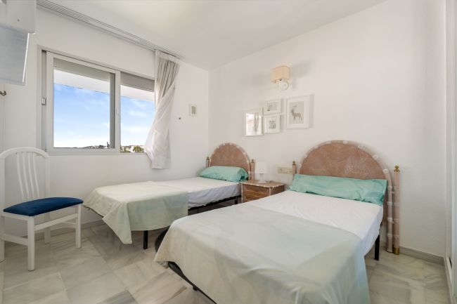 Lys og moderne leilighet med vakker utsikt i Riviera del Sol, Mijas Costa