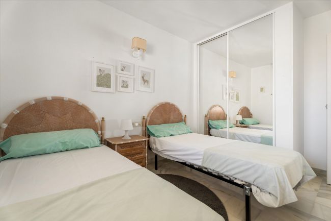 Lys og moderne leilighet med vakker utsikt i Riviera del Sol, Mijas Costa