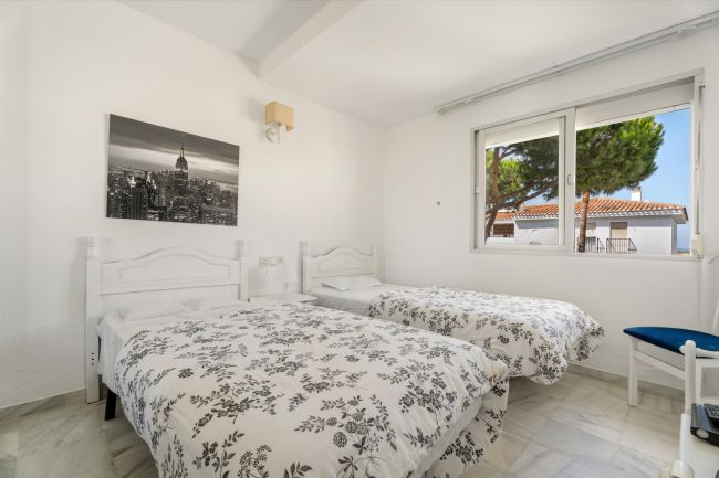 Lys og moderne leilighet med vakker utsikt i Riviera del Sol, Mijas Costa