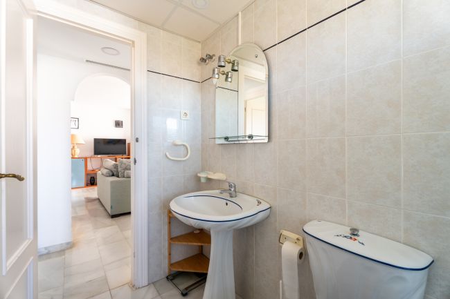 Lys og moderne leilighet med vakker utsikt i Riviera del Sol, Mijas Costa