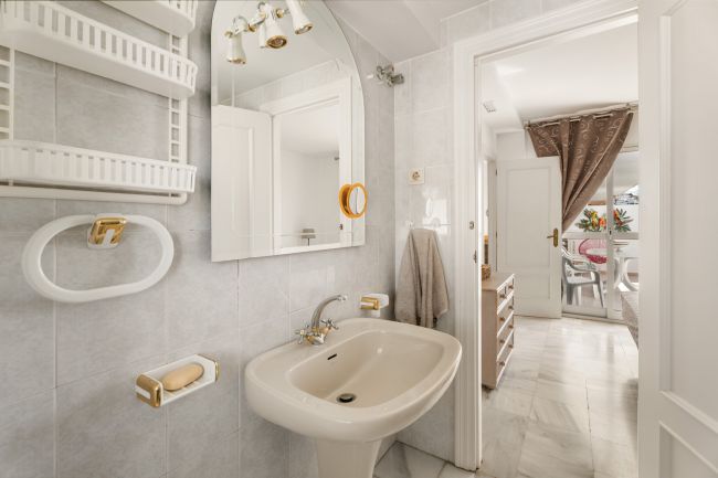 Lys og moderne leilighet med vakker utsikt i Riviera del Sol, Mijas Costa