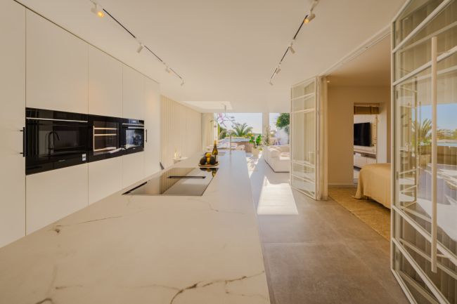 NUEVA ANDALUCIA - LEILIGHET - MARBELLA