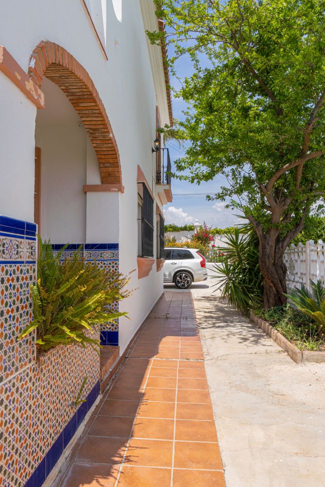 Eksklusiv villa med panoramautsikt i Alhaurín de la Torre, Malaga