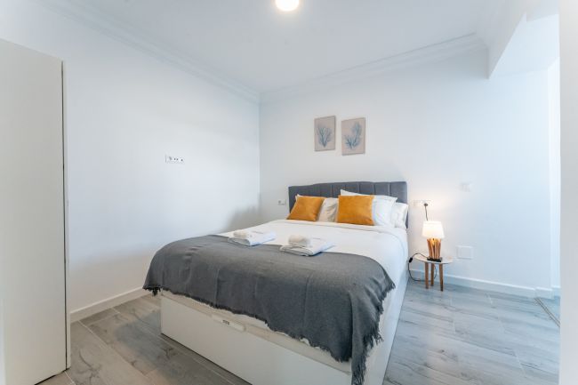 Eksklusiv Leilighet på Bakkeplan med 7 Soverom ved Strandlinjen i Benalmadena Costa