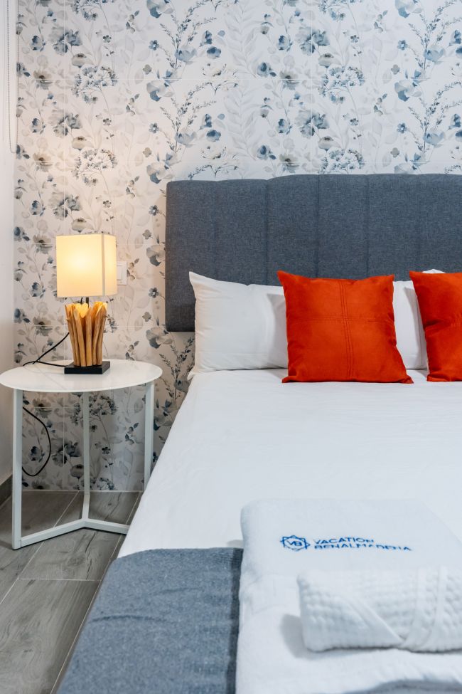 Eksklusiv Leilighet på Bakkeplan med 7 Soverom ved Strandlinjen i Benalmadena Costa