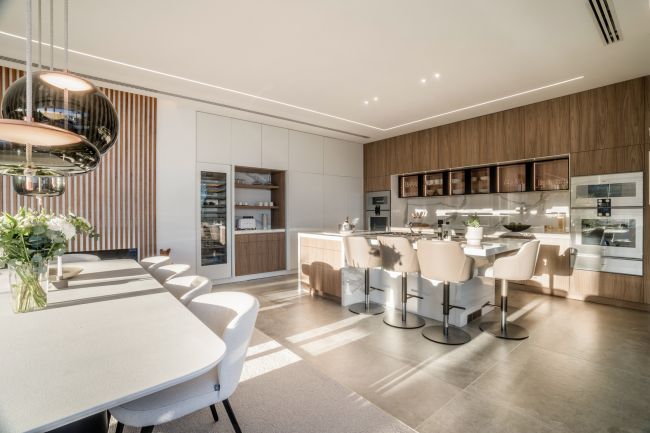 LUXURY VILLA I GJENNOM HERROJO ALTO - LA QUINTA - BENAHAVIS