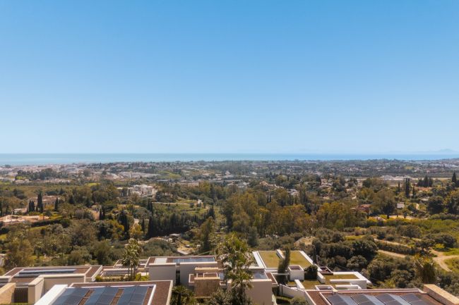 LUXURY VILLA I GJENNOM HERROJO ALTO - LA QUINTA - BENAHAVIS