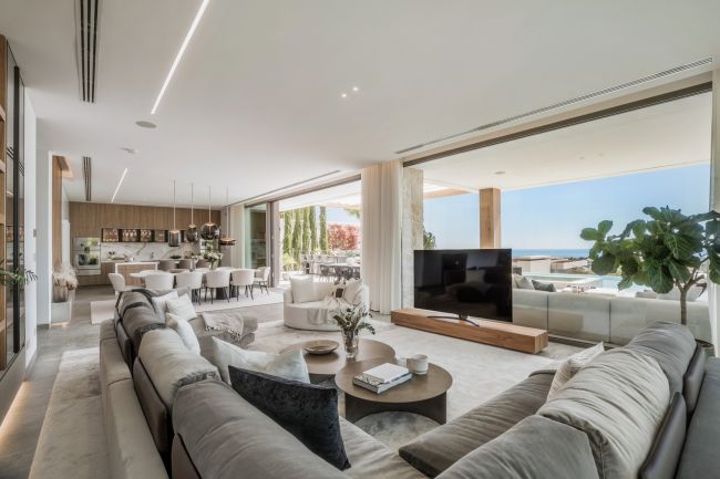 LUXURY VILLA I GJENNOM HERROJO ALTO - LA QUINTA - BENAHAVIS