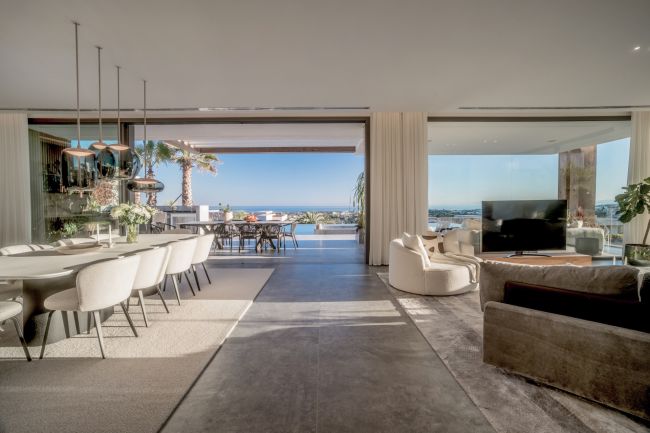 LUXURY VILLA I GJENNOM HERROJO ALTO - LA QUINTA - BENAHAVIS