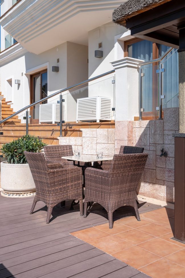 Exquisite Seven-Bedroom Villa in Hacienda las Chapas, Marbella East