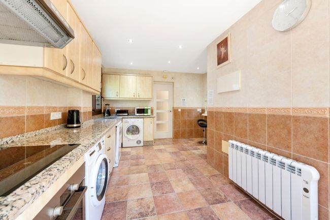 Frittliggende villa - Atalaya, Estepona