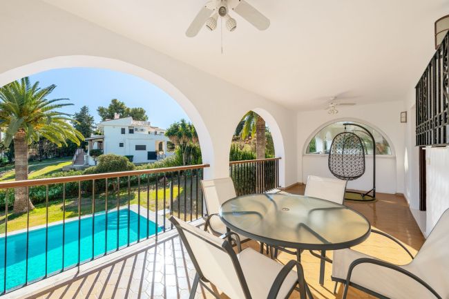 Detached villa - Atalaya, Estepona