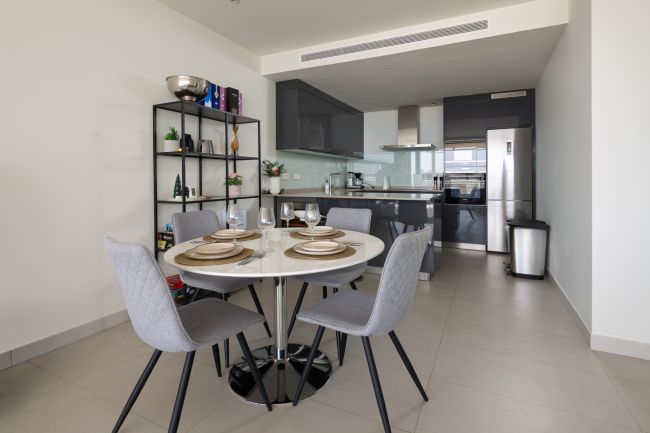 Luxurious 3-Bedroom Apartment with Tourist License in the Heart of El Higuerón